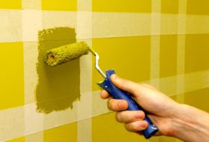 Покраска стен: от подготовки к выполнению