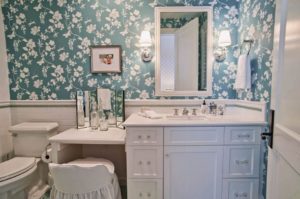 Столики для ванной: виды, стили и цвета
