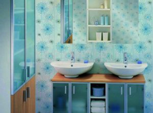 Стеновые ПВХ-панели в интерьере ванной комнаты