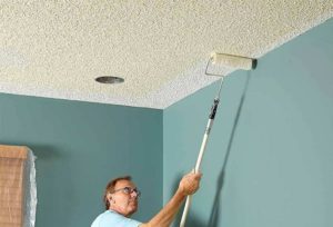 Какая краска для потолка в квартире лучше?