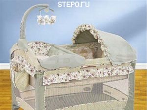 Как выбрать кроватку-манеж для новорожденных?