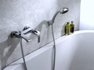 Обзор лучших смесителей для ванны