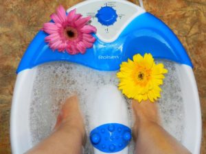 Гидромассажные ванны для ног: особенности выбора и эксплуатации