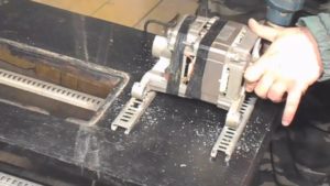 Как сделать циркулярную пилу своими руками из двигателя стиральной машины?
