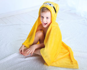 Детское полотенце с капюшоном: особенности выбора и пошива