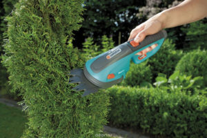 Садовые аккумуляторные ножницы: особенности и тонкости выбора