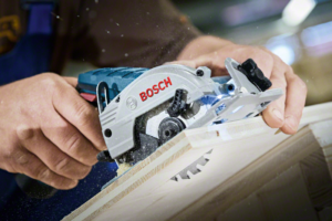 Циркулярные пилы Bosch: характеристика моделей и советы по выбору