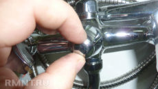 Ремонт смесителя в ванной: поломки переключателя на душ