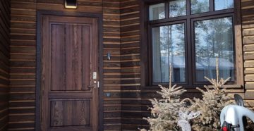 Входные деревянные двери для частного дома
