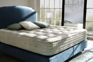 Как выбрать матрас для двуспальной кровати?