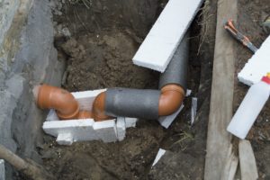 Гидрозатвор для канализации: характеристики, типы и установка