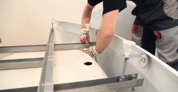 Установка акриловой ванны: тонкости процесса