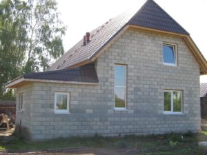 Как построить дом из шлакоблока?
