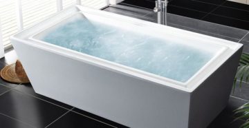 Отличительные черты и характеристики ванн из разных материалов